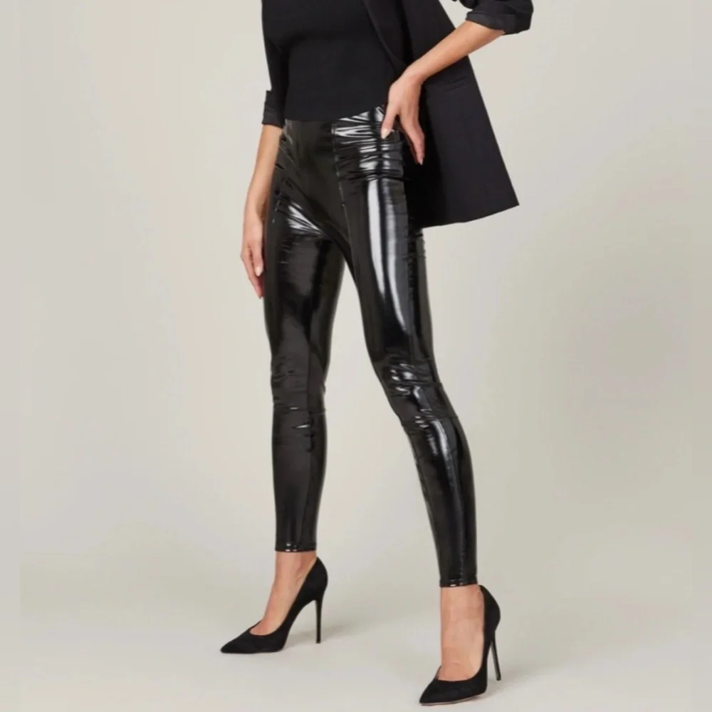 NWT - Spanx Faux Patent Leather Leggings - Vinyl - Size Med. Tall - Picture 1 of 11